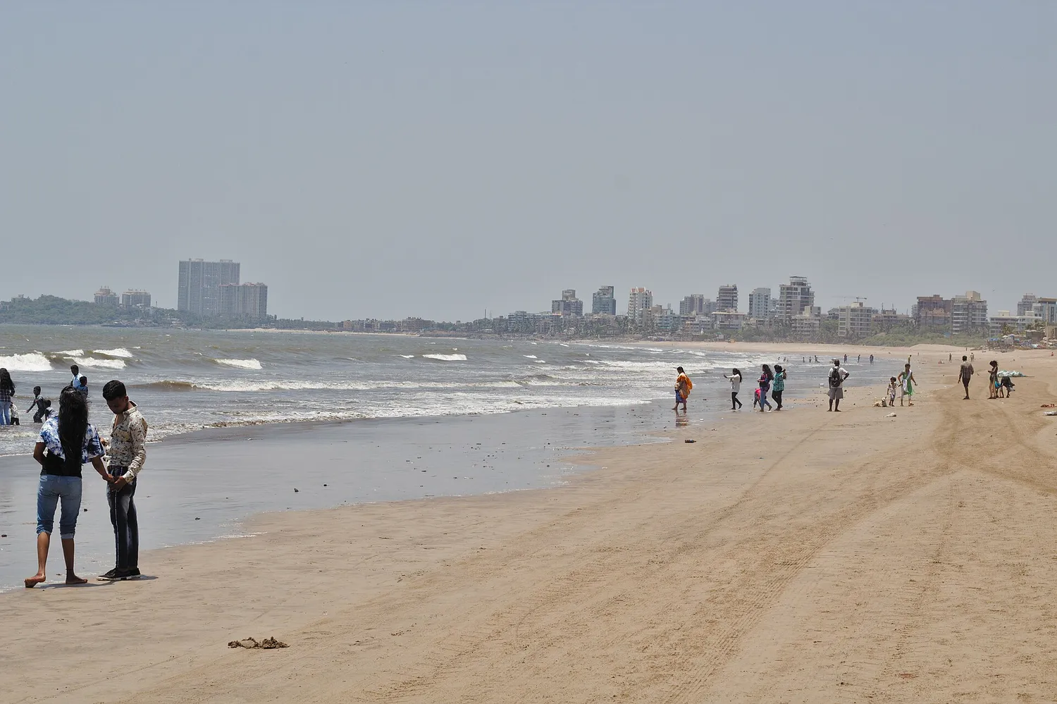 Juhu Chowpatty — photograph 3
