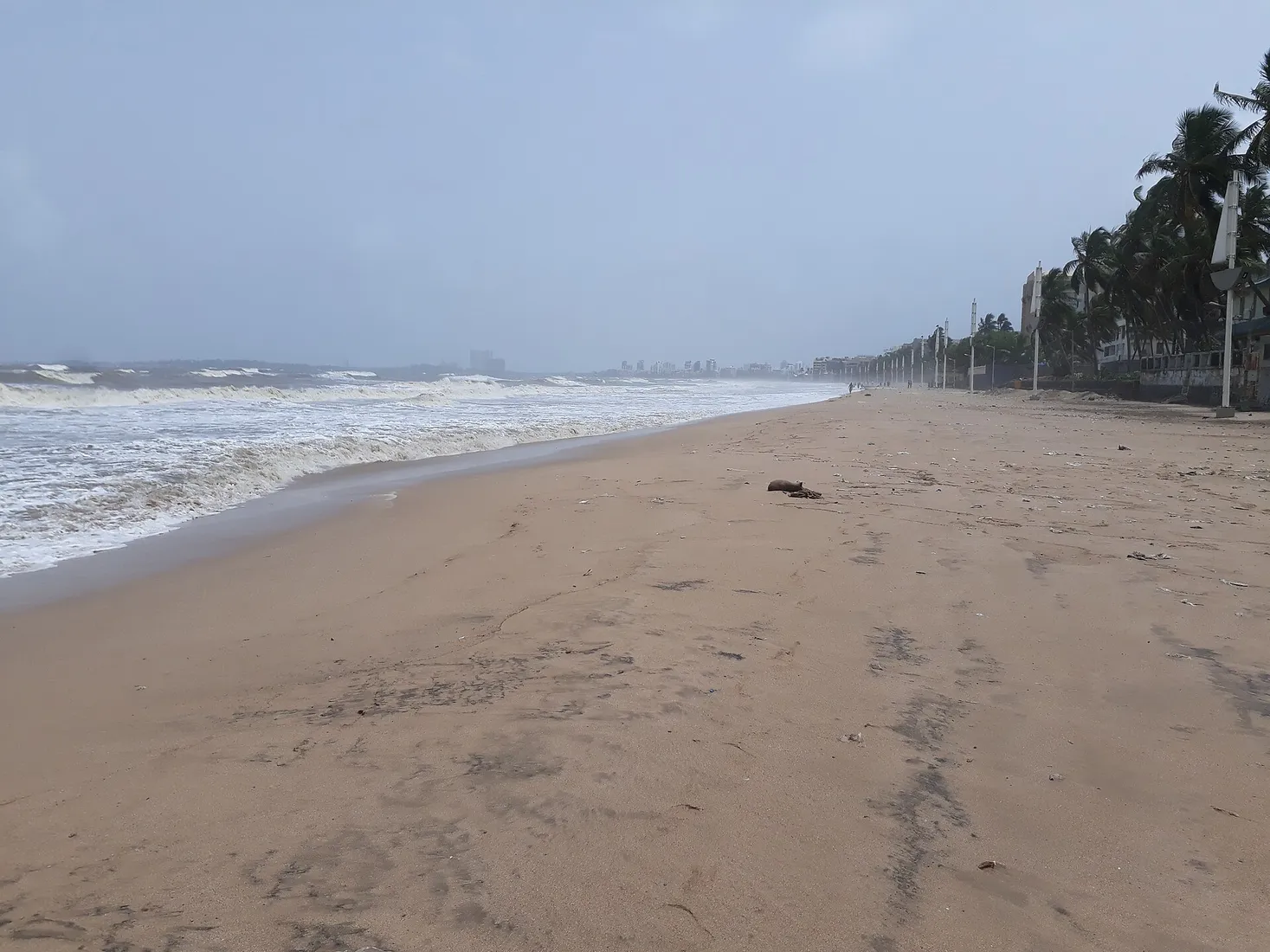 Juhu Chowpatty — photograph 6