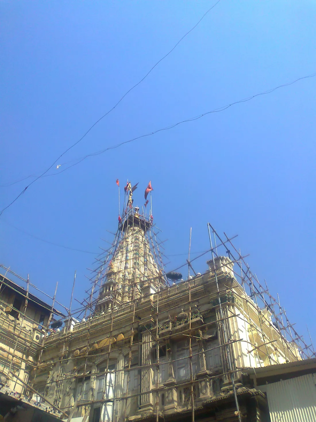 Shree MumbaDevi Temple — photograph 2